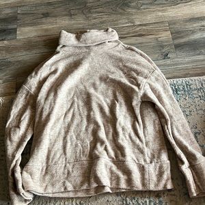 Turtle neck sweater